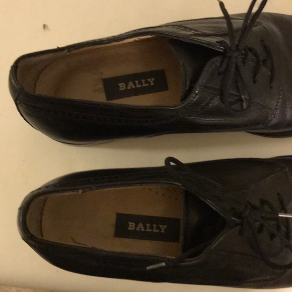 Men’s Bally dress shoes - Picture 4 of 6